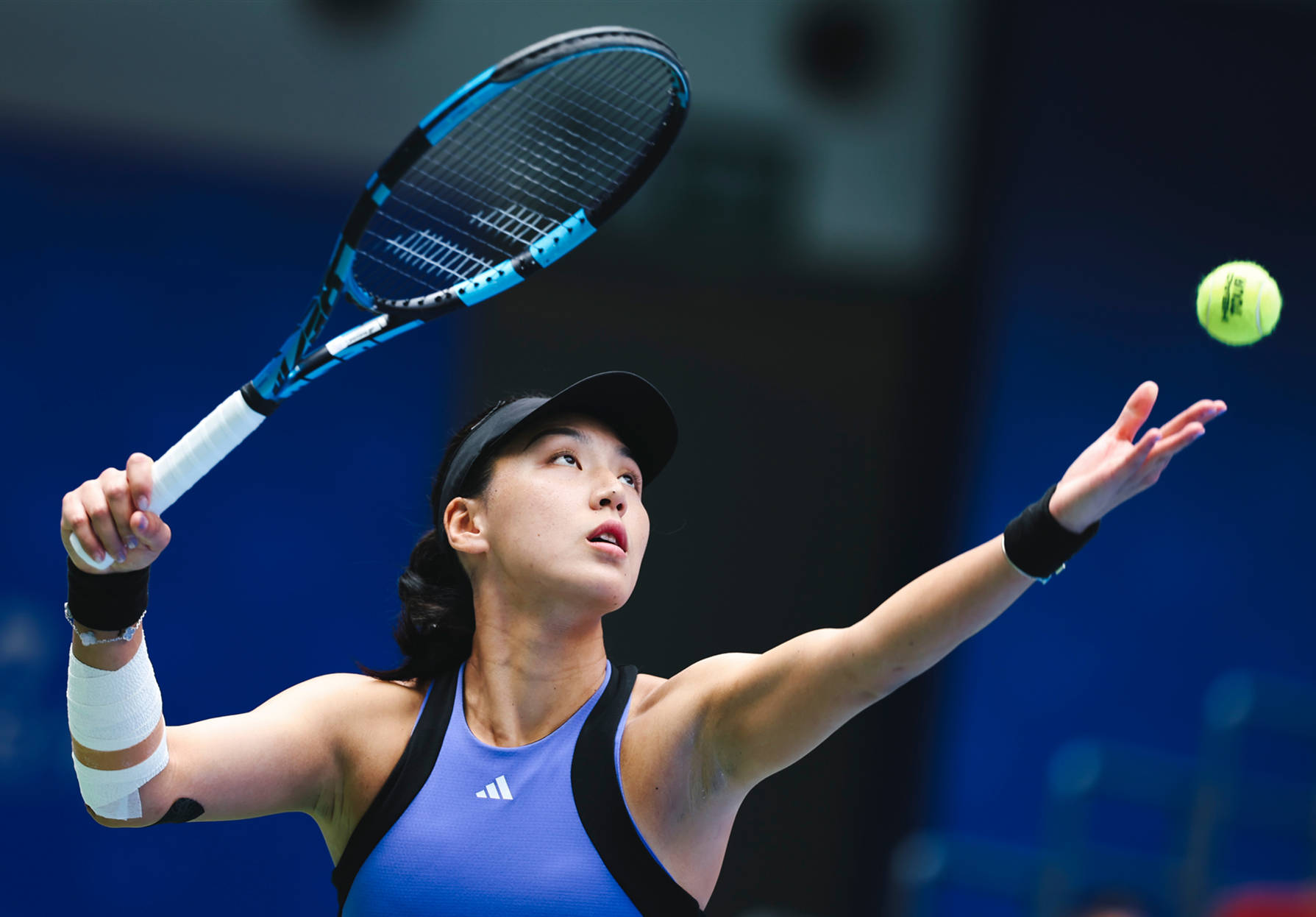 莎拉波娃爆冷击败切尔西，回归赛场引爆全场！