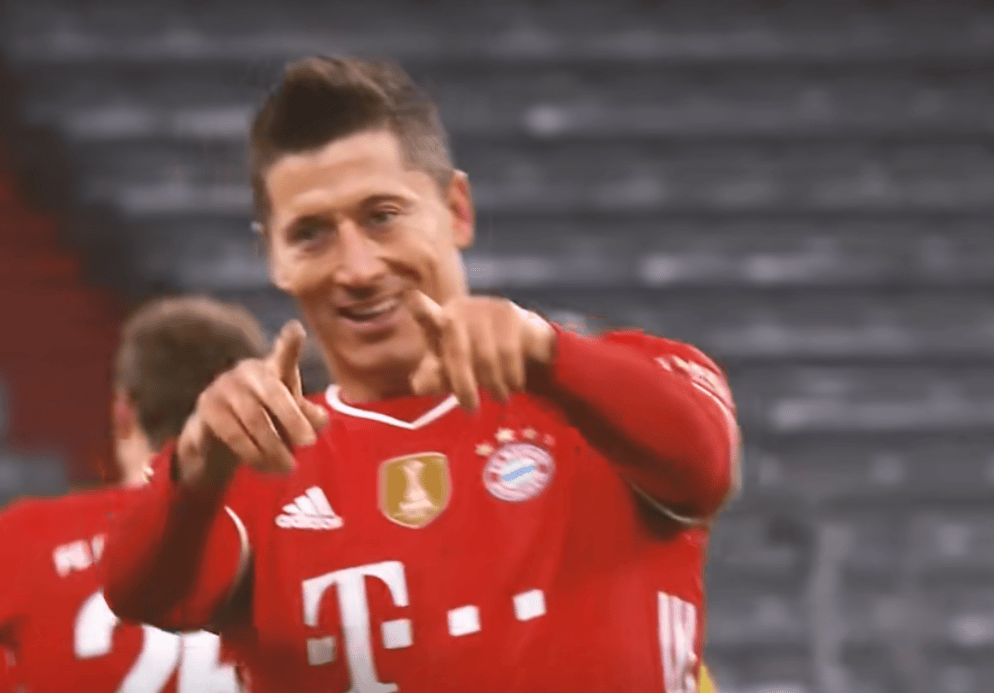 莱万多夫斯基迎来十五赛季高光表现，拜仁球迷沸腾！的简单介绍