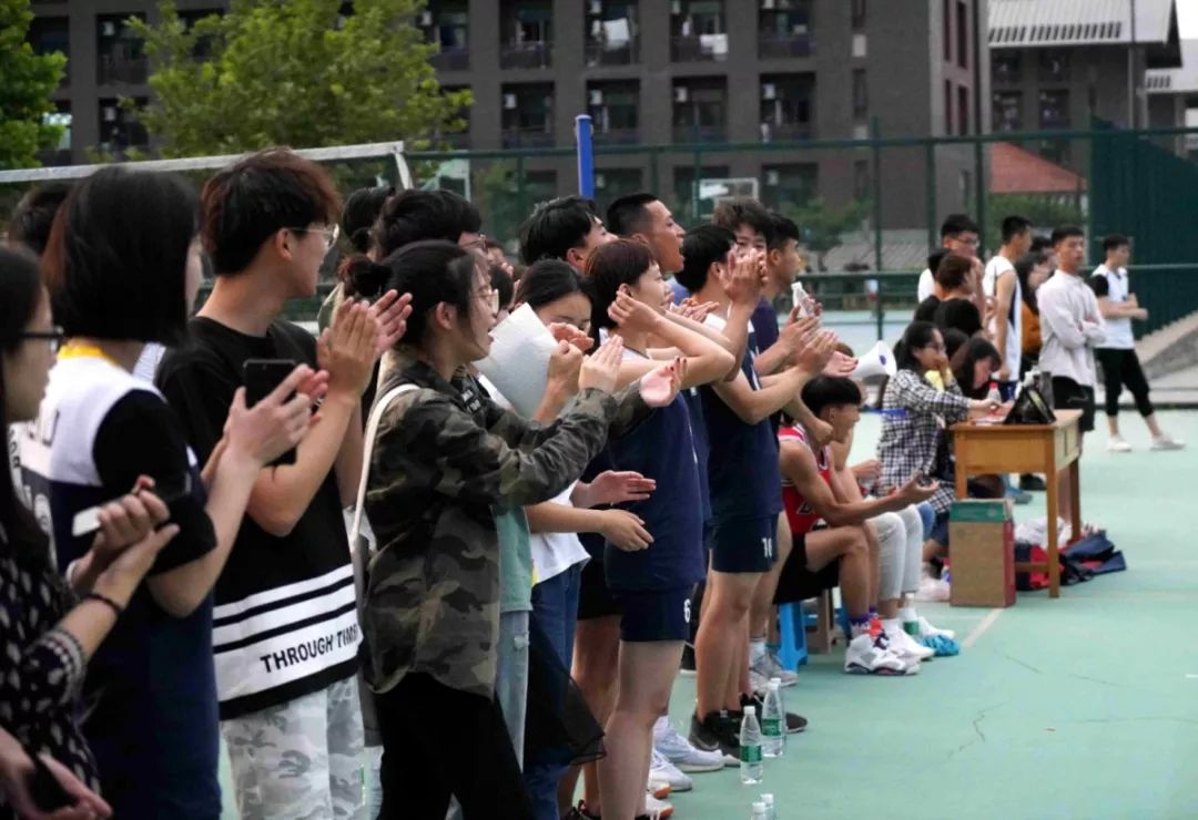  簪缨问鼎晋江为什么锁了 